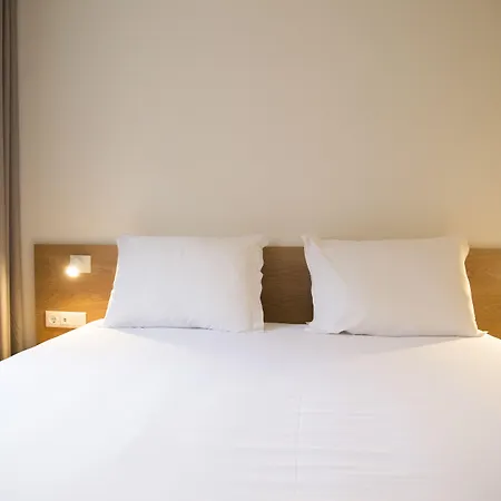 Hotel Spot Family Suites-2